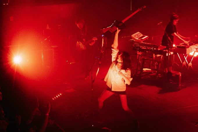 st. vincent live tour concert review all born screaming